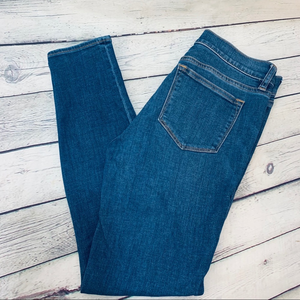 JCrew F. | Medium Wash Skinny Jeans Size 26/28